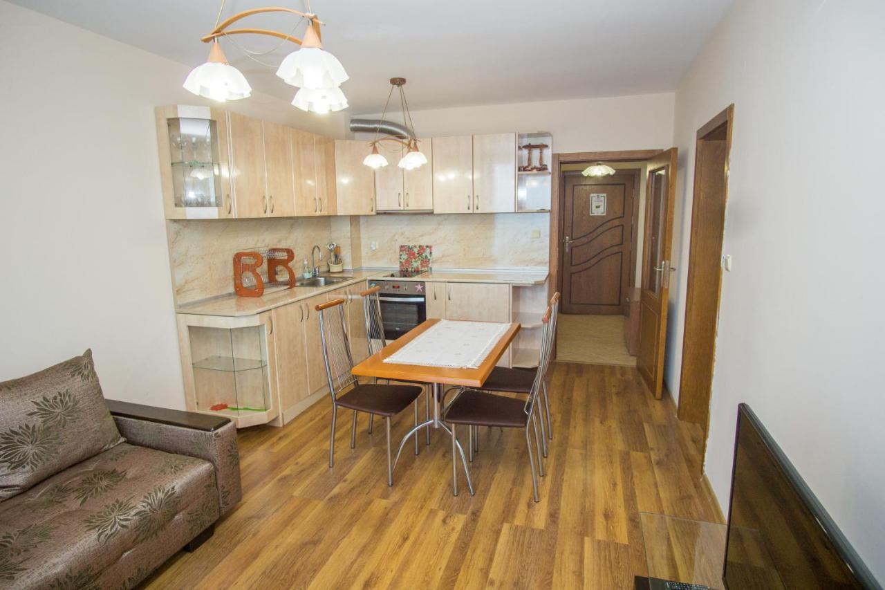 Guest Apartments Stela Carewo Zewnętrze zdjęcie